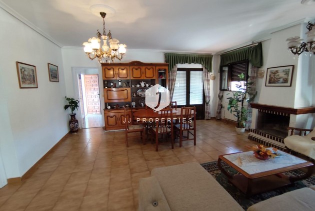 Tweedehands - Villa -
Torrevieja - Estacion de autobuses