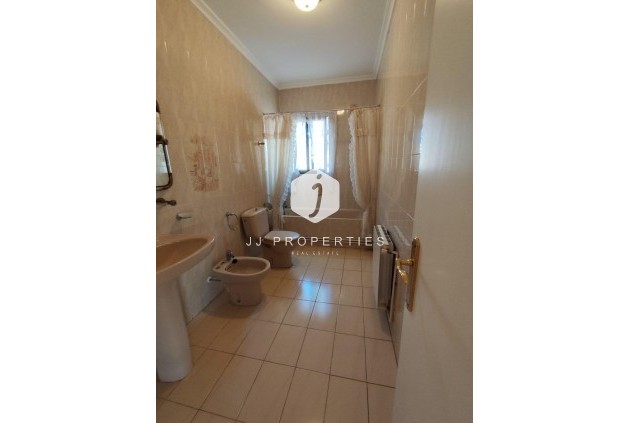 Tweedehands - Villa -
Torrevieja - Estacion de autobuses