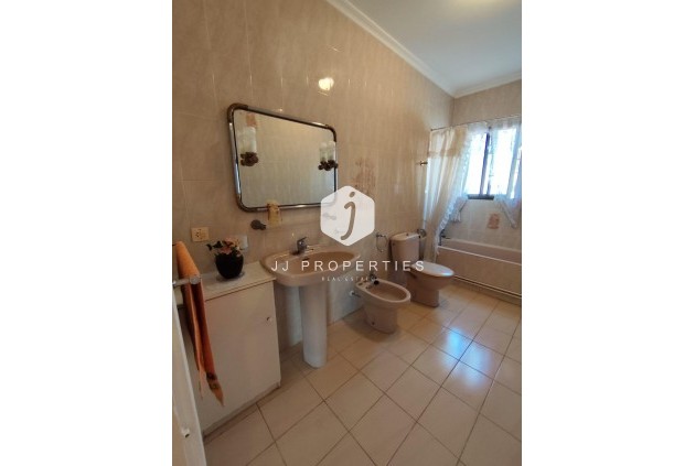 Tweedehands - Villa -
Torrevieja - Estacion de autobuses