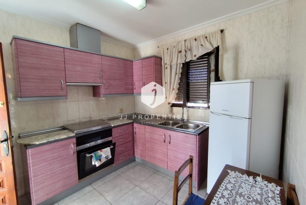 Tweedehands - Villa -
Torrevieja - Estacion de autobuses