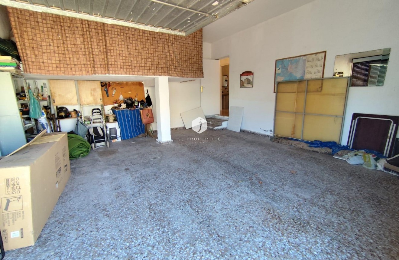 Tweedehands - Villa -
Torrevieja - Estacion de autobuses