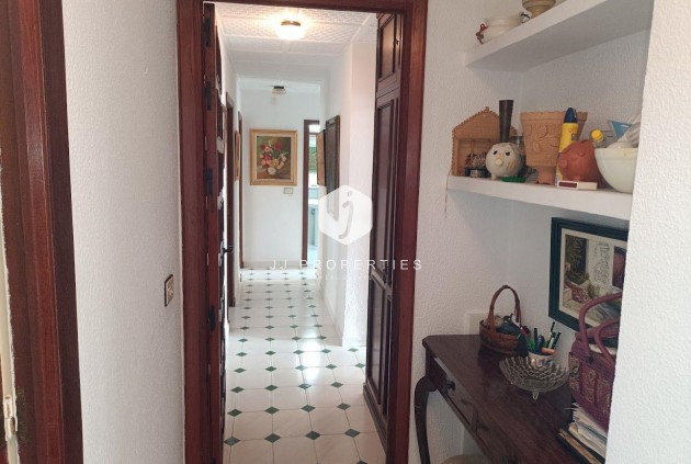 Tweedehands - Villa -
Orihuela Costa - Campoamor