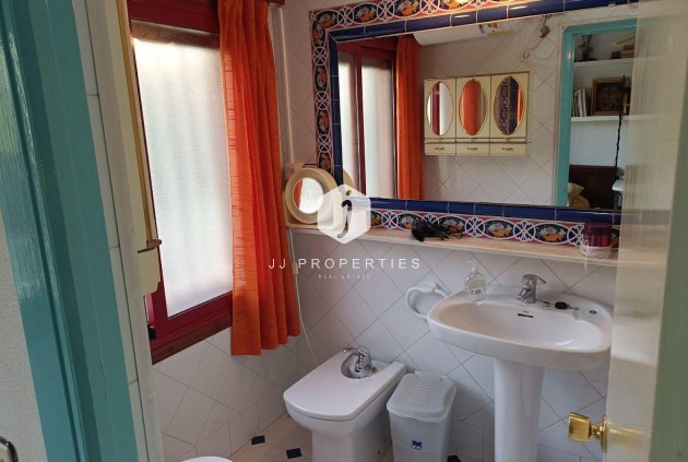 Tweedehands - Villa -
Orihuela Costa - Campoamor