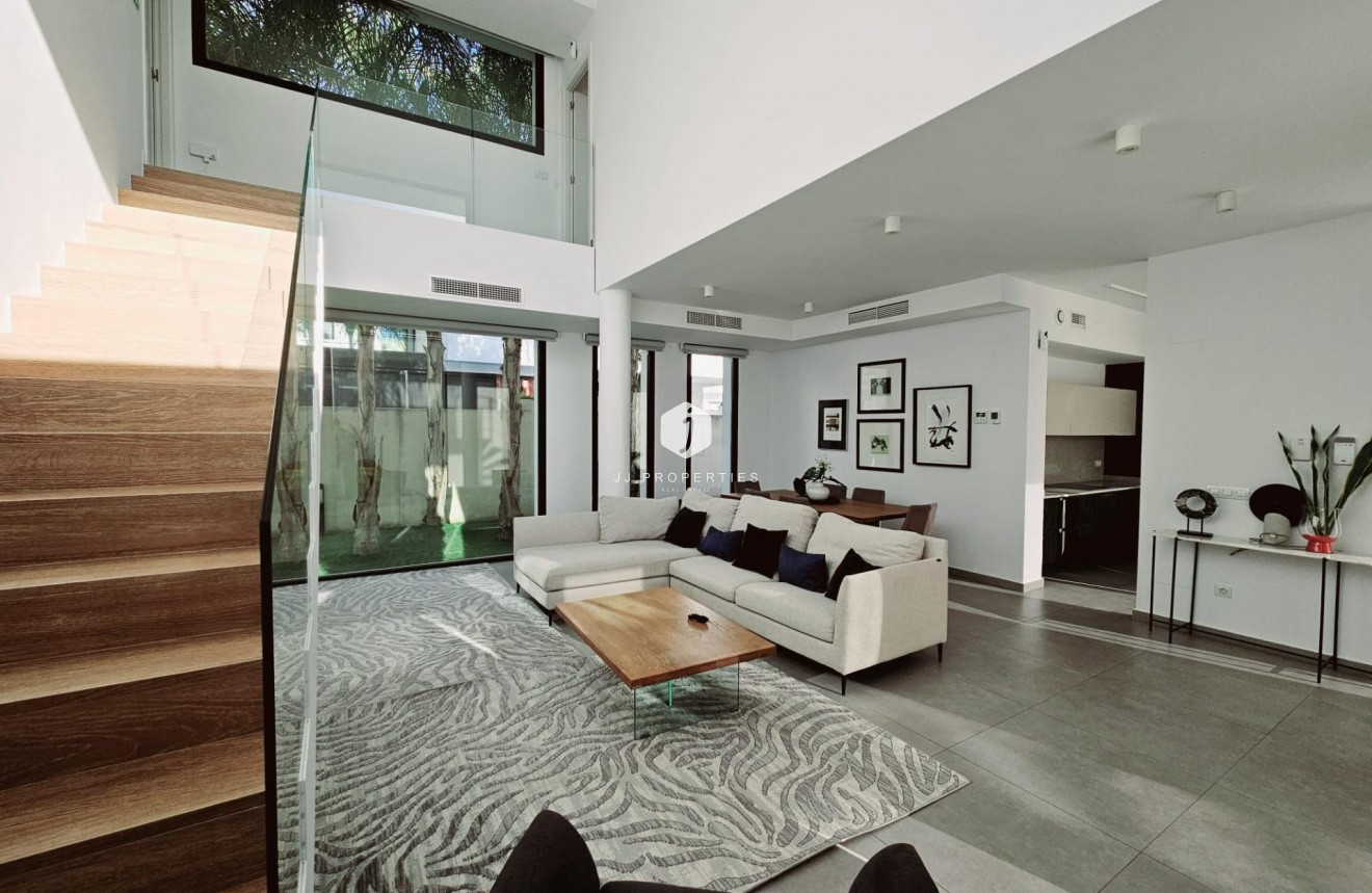 Segunda mano - Villa -
Ciudad Quesada - Costa Blanca Sur