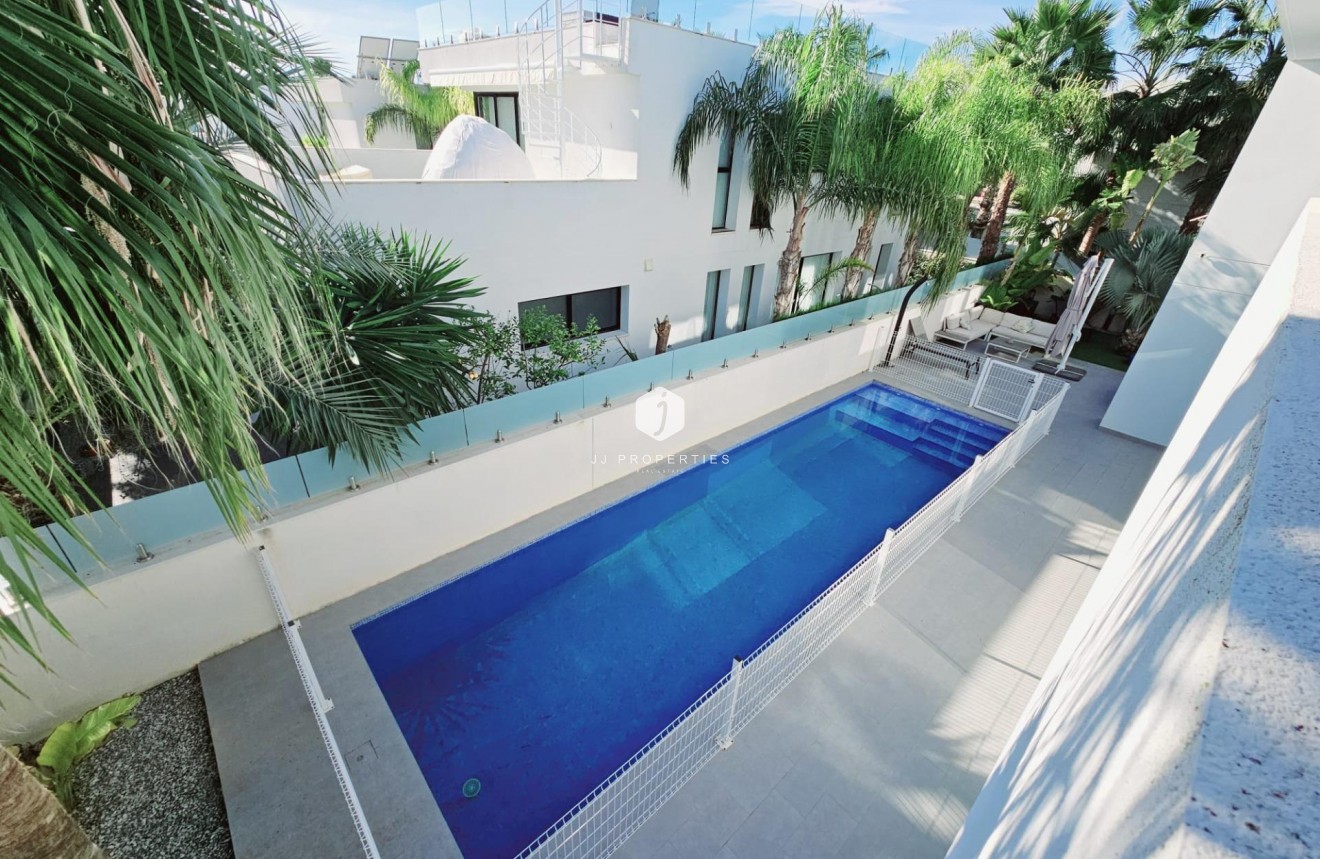 Segunda mano - Villa -
Ciudad Quesada - Costa Blanca Sur