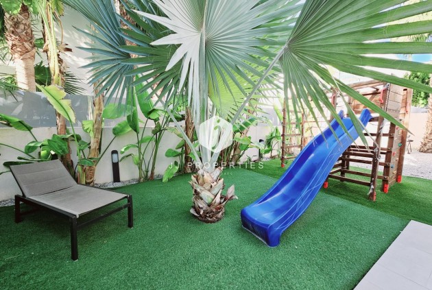 Segunda mano - Villa -
Ciudad Quesada - Costa Blanca Sur