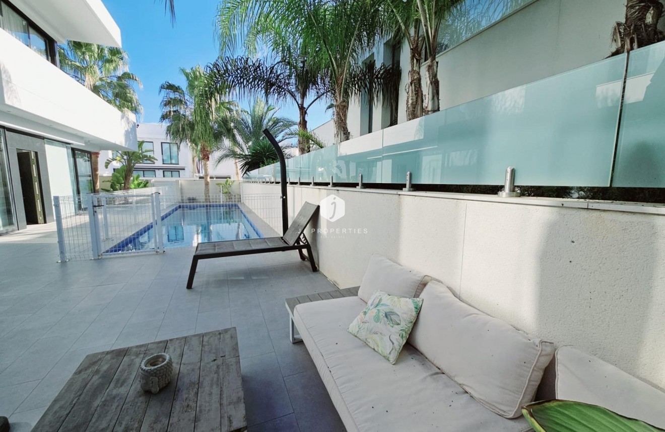 Segunda mano - Villa -
Ciudad Quesada - Costa Blanca Sur