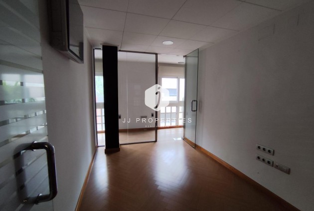 Tweedehands - Appartement / flat -
Torrevieja - Puerto