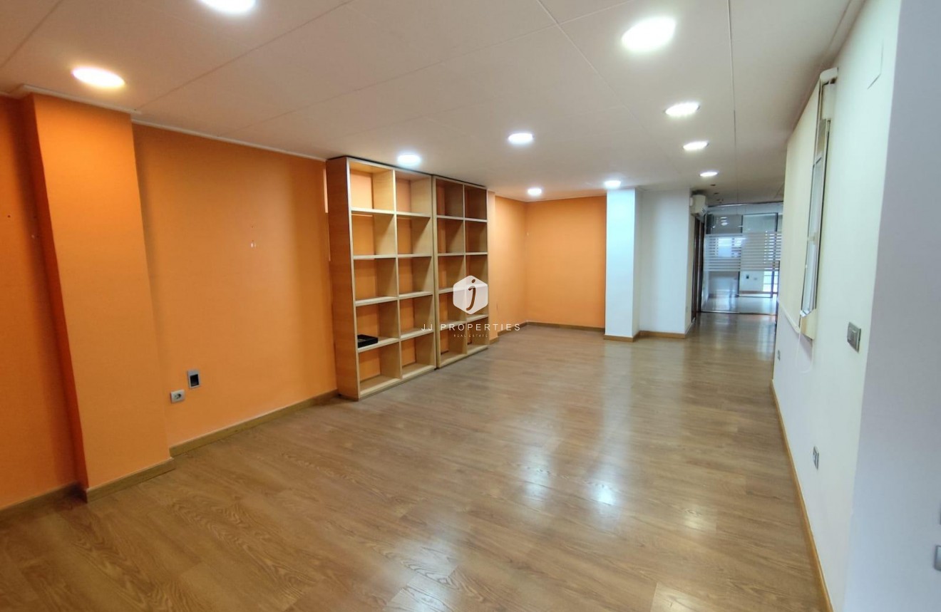 Tweedehands - Appartement / flat -
Torrevieja - Puerto
