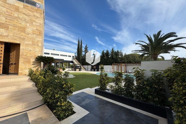 Tweedehands - Villa -
Orihuela Costa - Altos De Campoamor