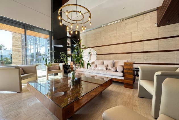 Tweedehands - Villa -
Orihuela Costa - Altos De Campoamor