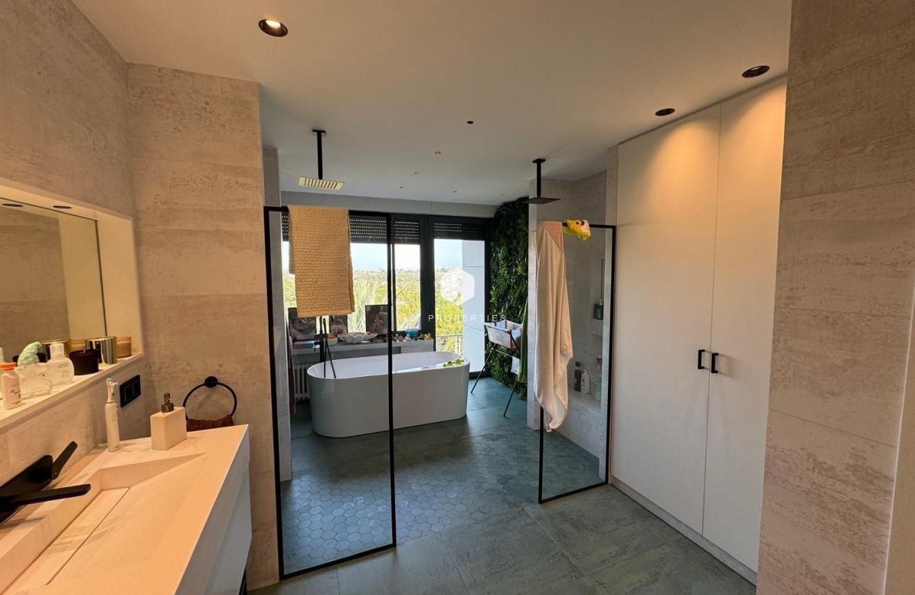 Tweedehands - Villa -
Orihuela Costa - Altos De Campoamor