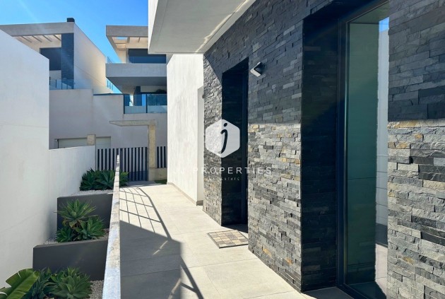 Tweedehands - Villa -
Rojales - Inland