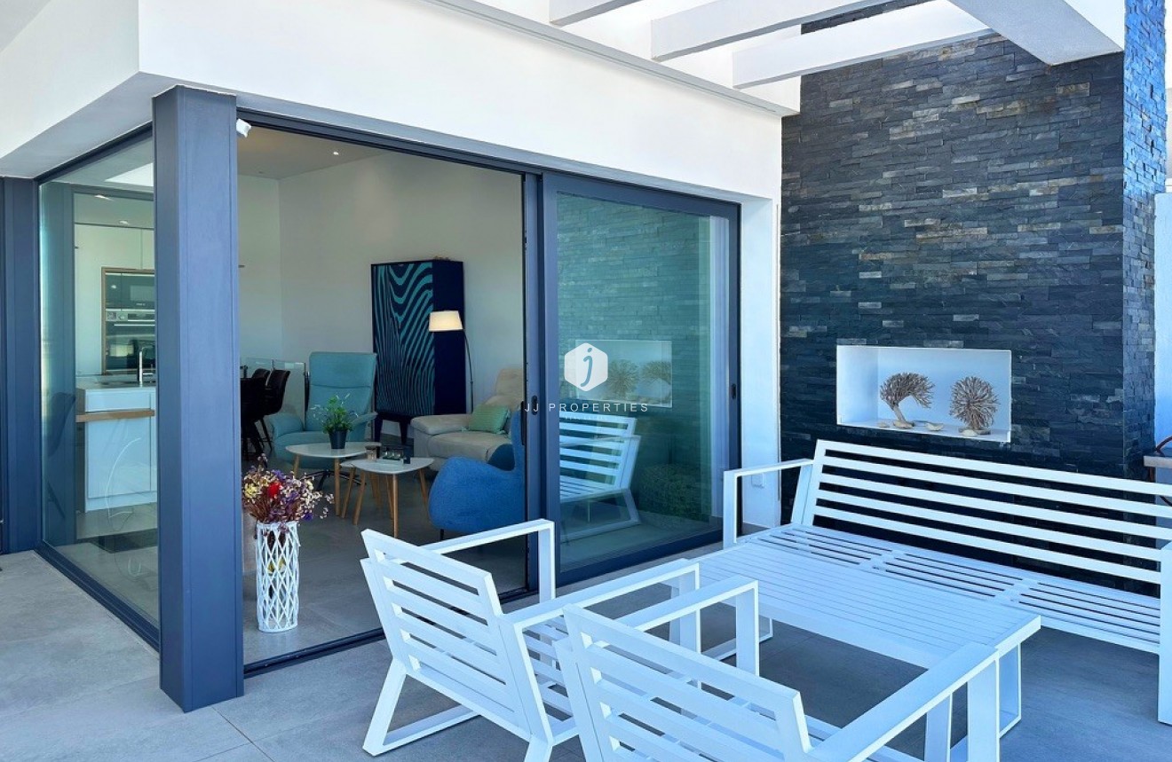 Tweedehands - Villa -
Rojales - Inland