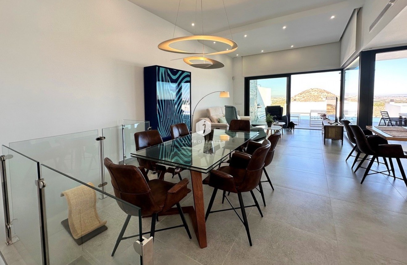 Tweedehands - Villa -
Rojales - Inland