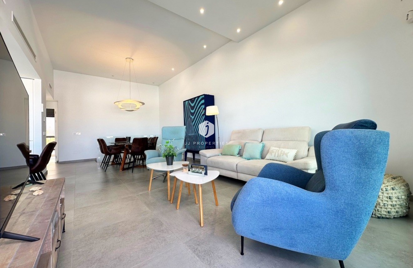 Tweedehands - Villa -
Rojales - Inland