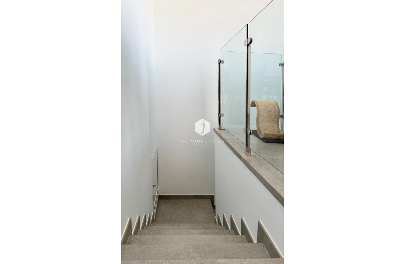 Tweedehands - Villa -
Rojales - Inland