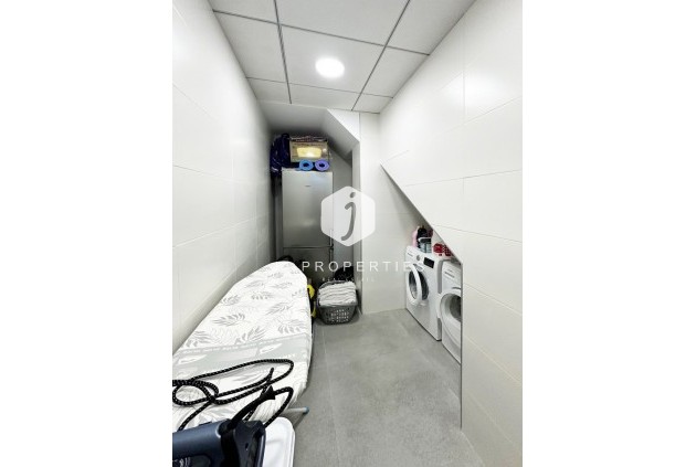 Tweedehands - Villa -
Rojales - Inland