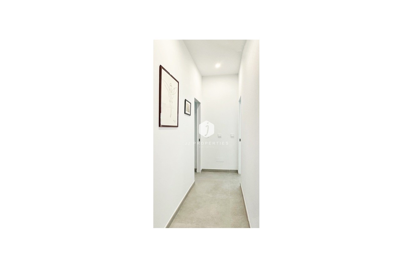 Tweedehands - Villa -
Rojales - Inland