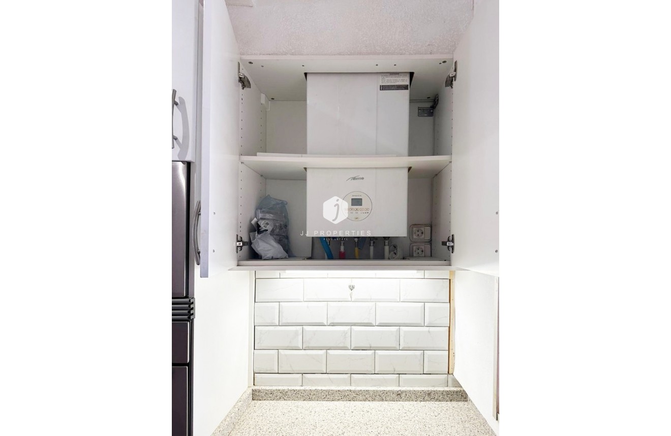 Tweedehands - Chalet -
Orihuela Costa - Costa Blanca