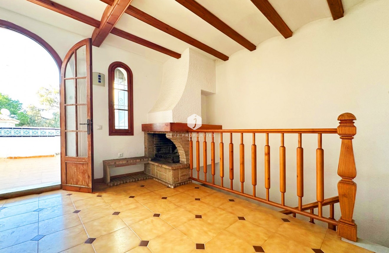 Tweedehands - Chalet -
Orihuela Costa - Costa Blanca