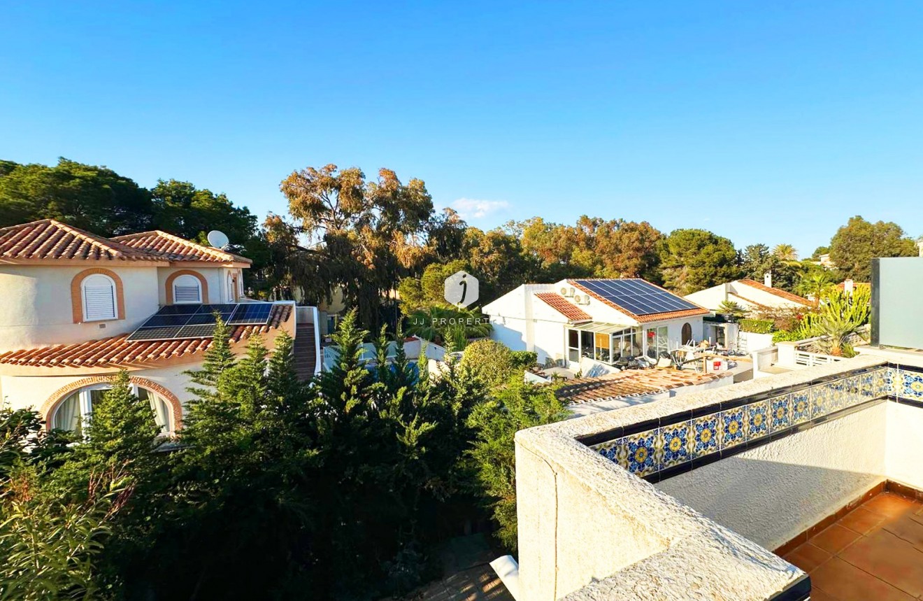 Tweedehands - Chalet -
Orihuela Costa - Costa Blanca