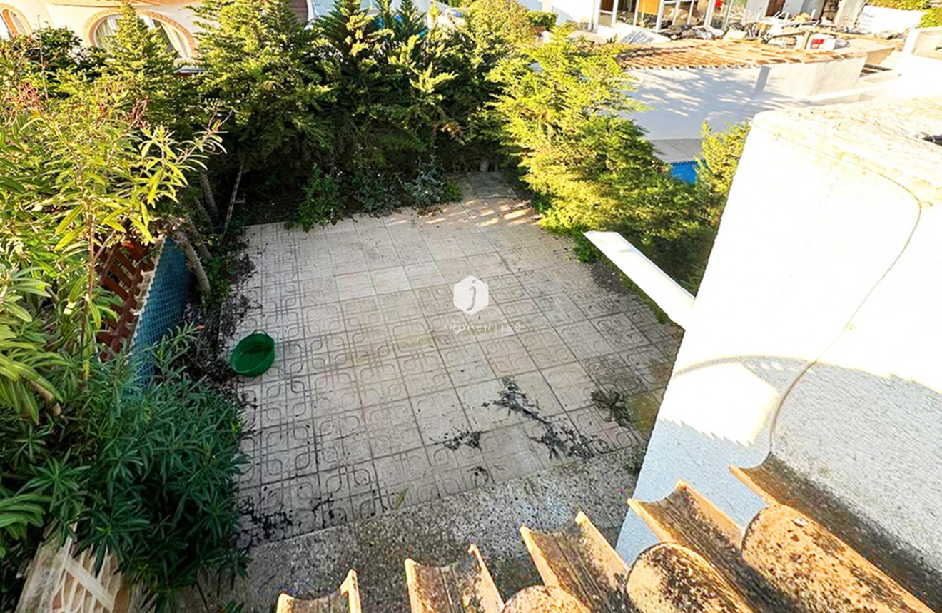 Tweedehands - Chalet -
Orihuela Costa - Costa Blanca