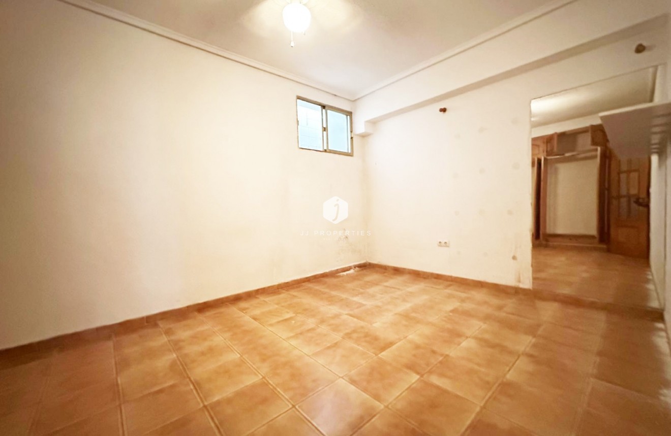 Tweedehands - Chalet -
Orihuela Costa - Costa Blanca