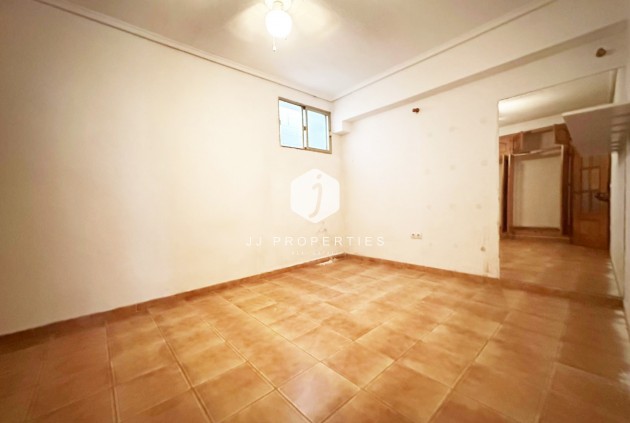 Tweedehands - Chalet -
Orihuela Costa - Costa Blanca