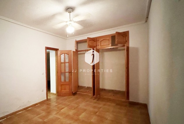 Tweedehands - Chalet -
Orihuela Costa - Costa Blanca