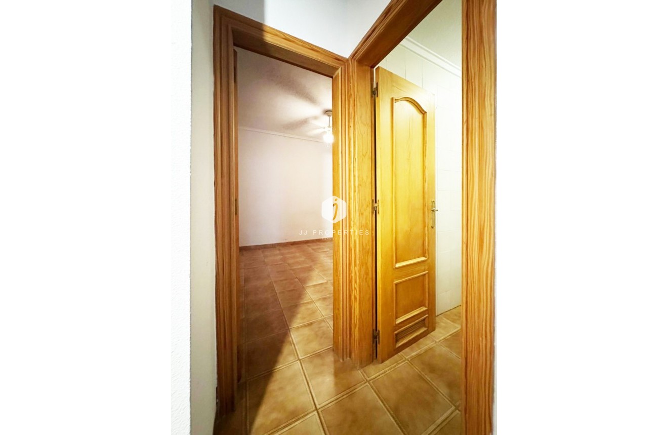 Tweedehands - Chalet -
Orihuela Costa - Costa Blanca