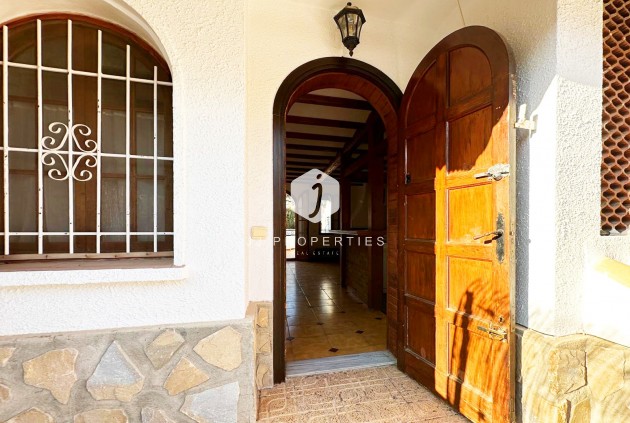 Tweedehands - Chalet -
Orihuela Costa - Costa Blanca