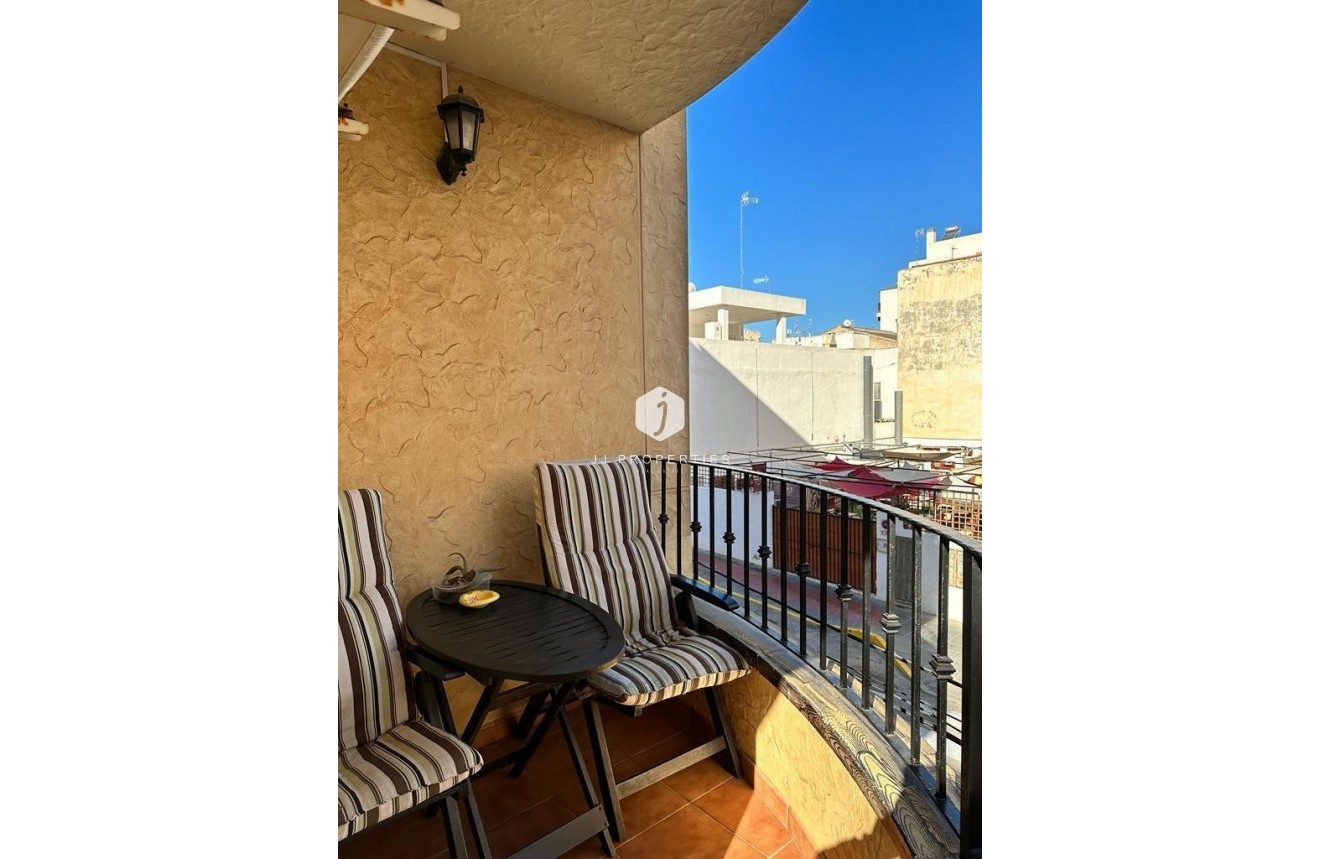 Tweedehands - Appartement / flat -
Guardamar del Segura - Guardamar