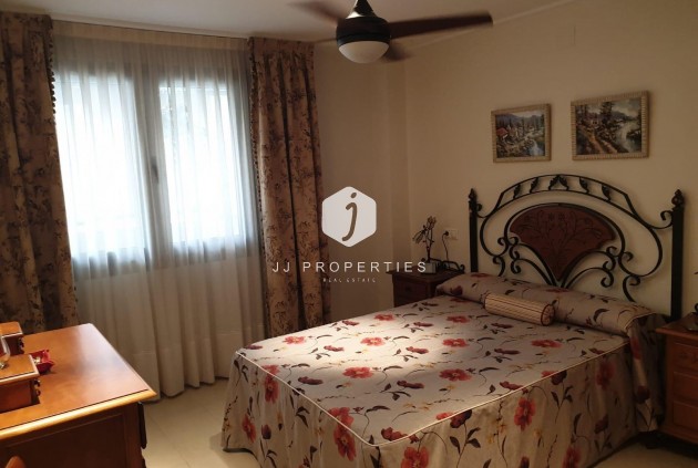 Tweedehands - Appartement / flat -
Torrevieja - Las Piscinas Naturales