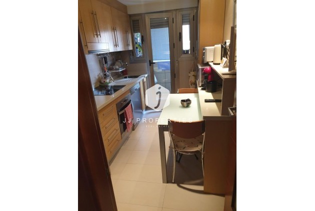 Tweedehands - Appartement / flat -
Torrevieja - Las Piscinas Naturales