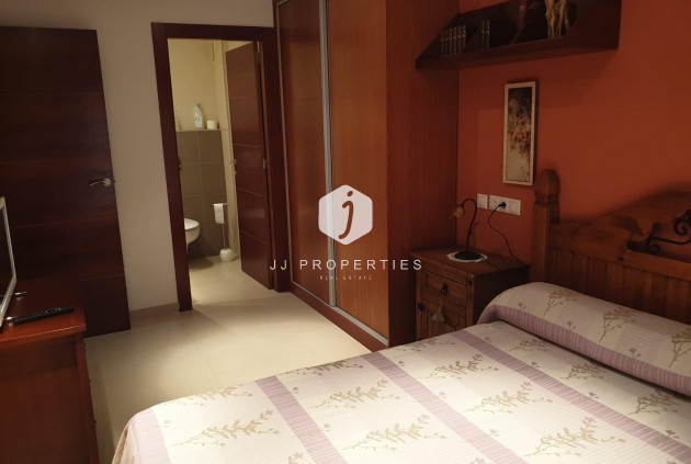 Tweedehands - Appartement / flat -
Torrevieja - Las Piscinas Naturales