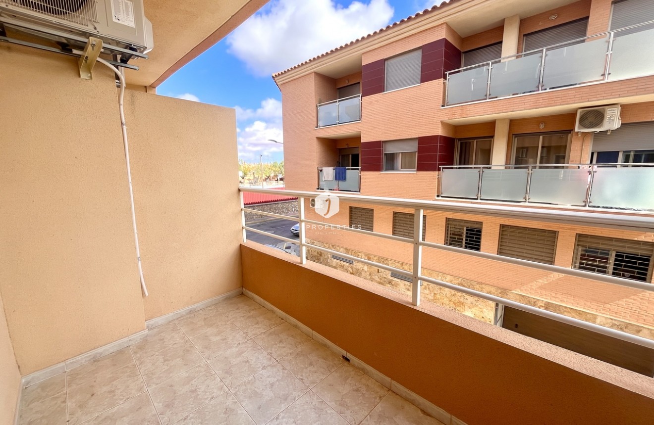 Tweedehands - Appartement / flat -
San Miguel de Salinas - Inland