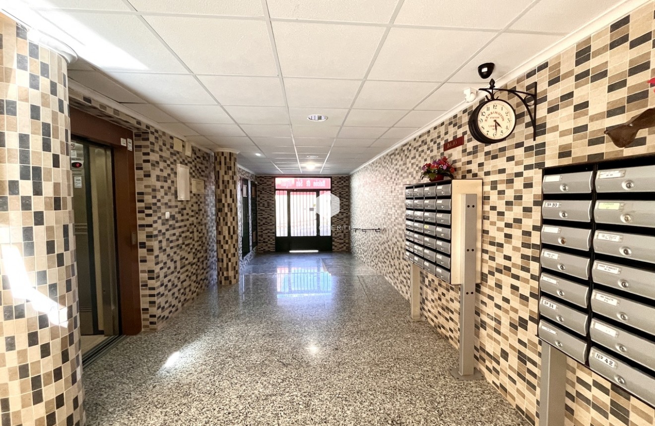 Tweedehands - Appartement / flat -
San Miguel de Salinas - Inland