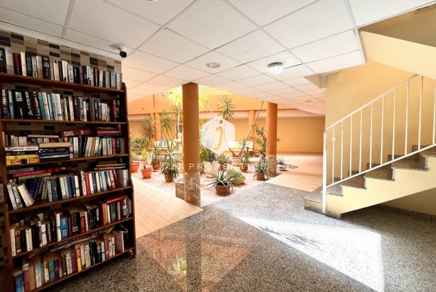 Tweedehands - Appartement / flat -
San Miguel de Salinas - Inland