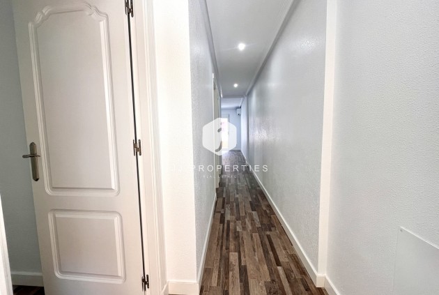 Tweedehands - Appartement / flat -
San Miguel de Salinas - Inland