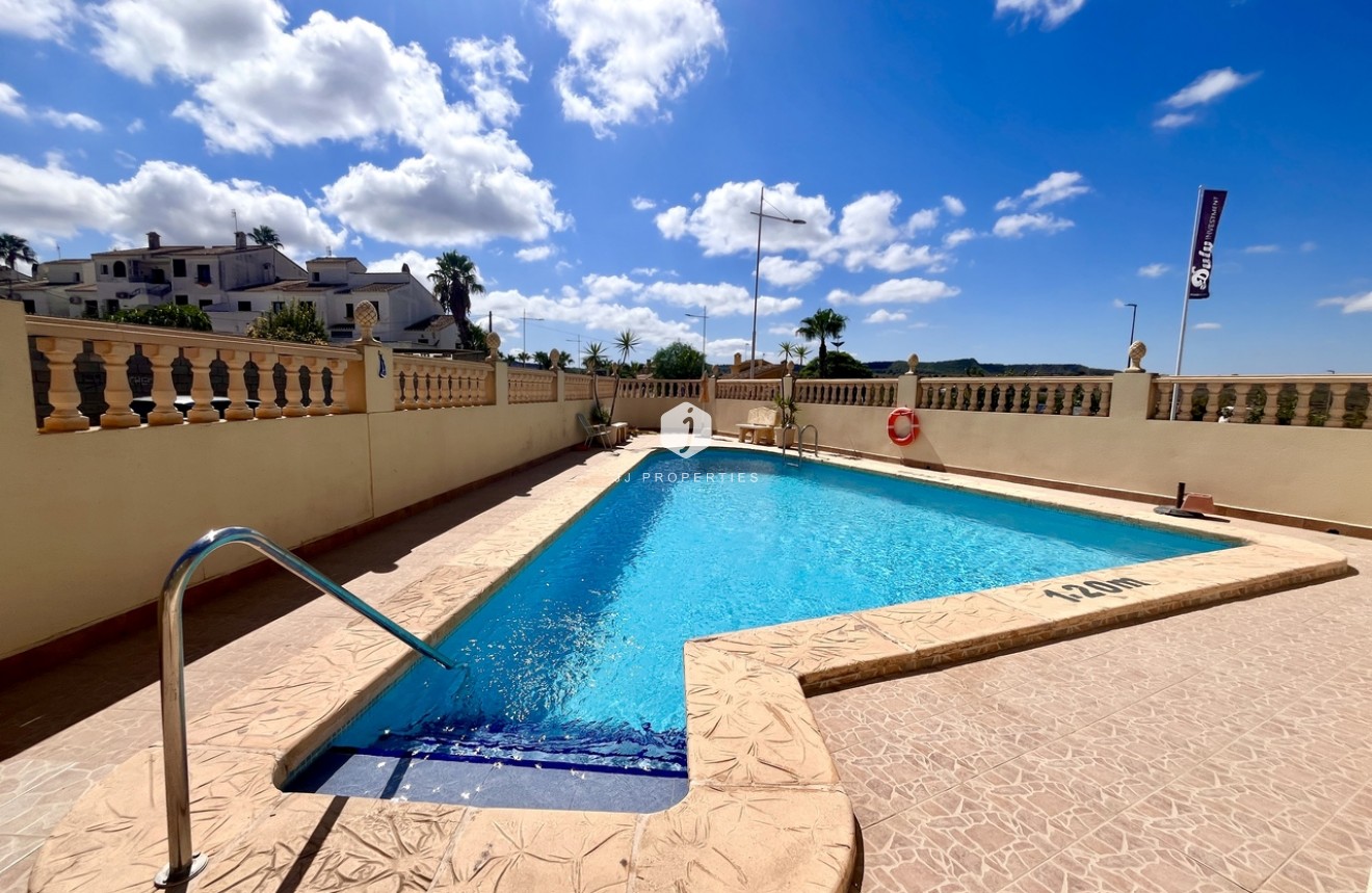 Tweedehands - Appartement / flat -
San Miguel de Salinas - Inland