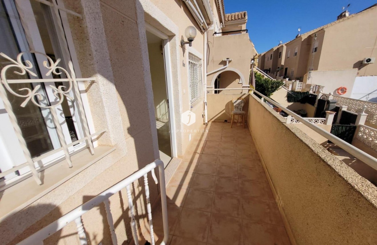 Tweedehands - Bungalow -
San Miguel de Salinas - Inland