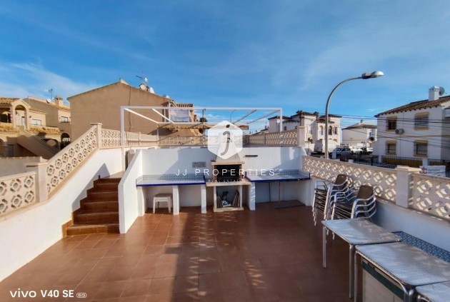 Tweedehands - Bungalow -
San Miguel de Salinas - Inland