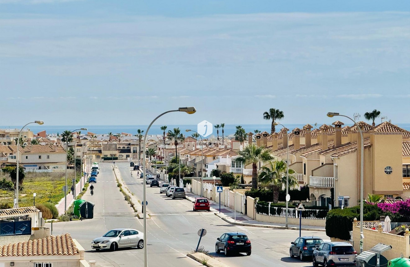 Tweedehands - Villa -
Orihuela Costa - Costa Blanca