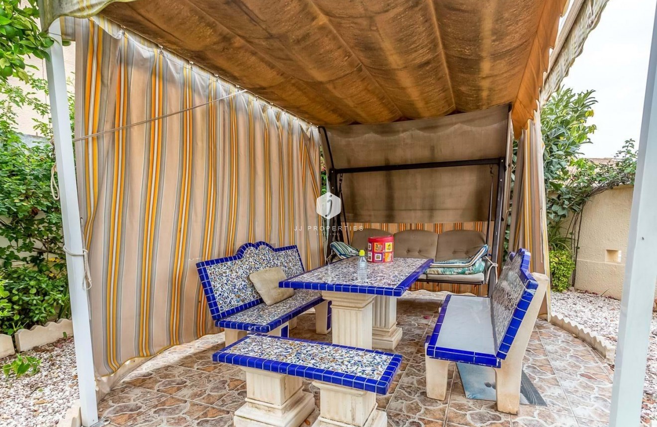 Tweedehands - Villa -
Orihuela Costa - Costa Blanca