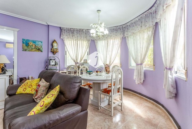 Tweedehands - Villa -
Orihuela Costa - Costa Blanca