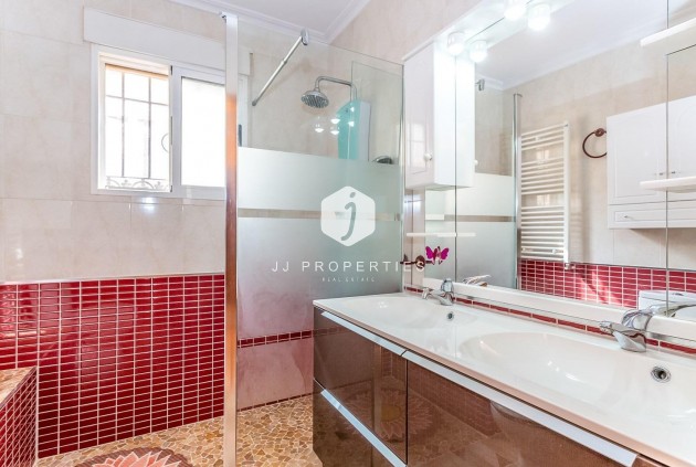 Tweedehands - Villa -
Orihuela Costa - Costa Blanca