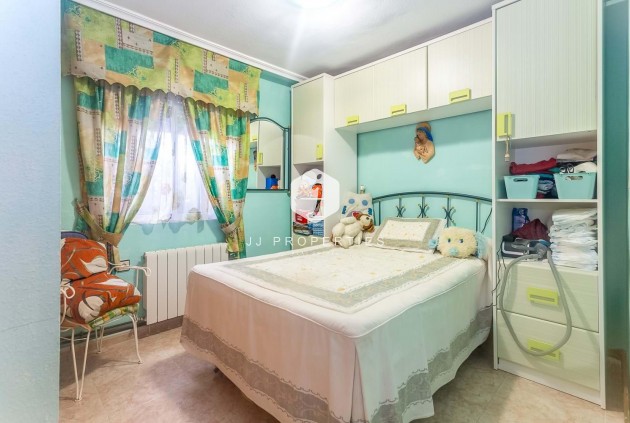 Tweedehands - Villa -
Orihuela Costa - Costa Blanca