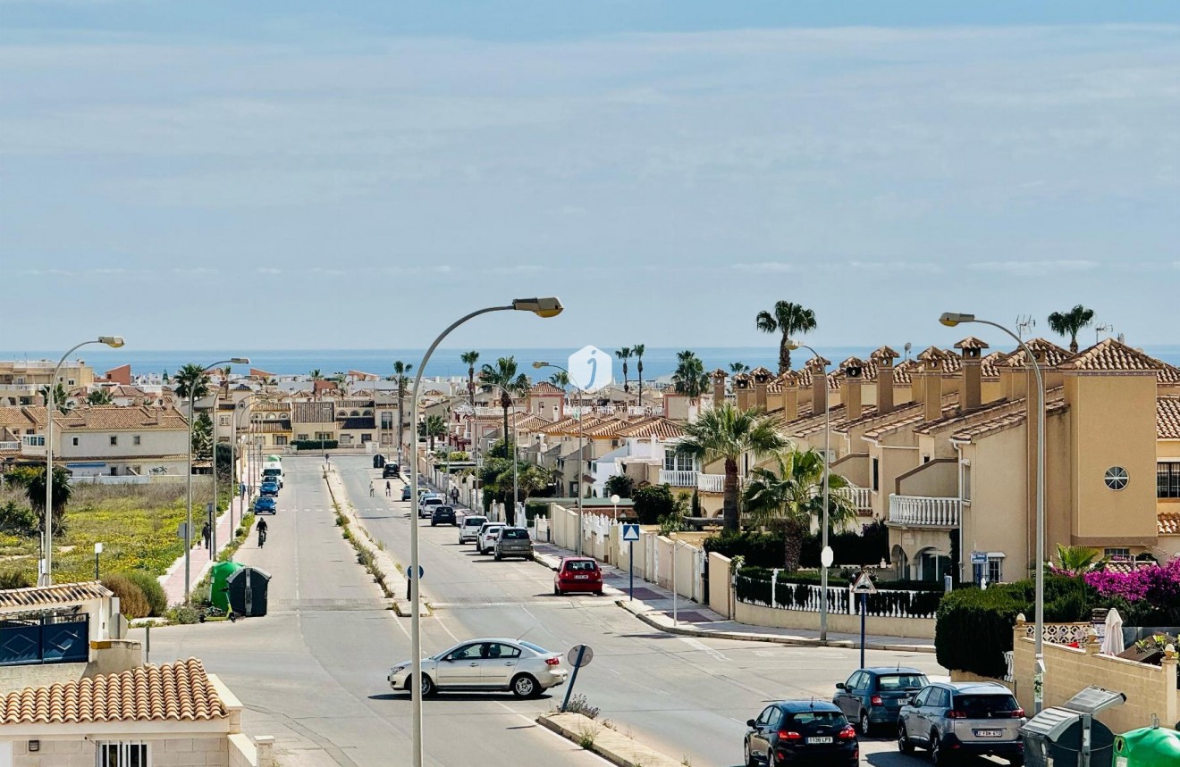 Tweedehands - Villa -
Orihuela Costa - Costa Blanca