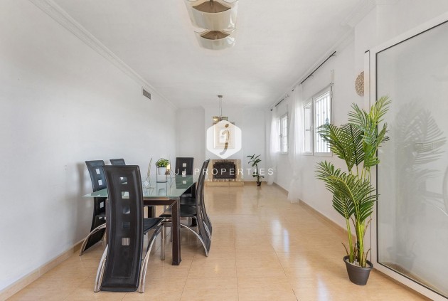 Tweedehands - Villa -
Rojales - Campo De Golf La Marquesa